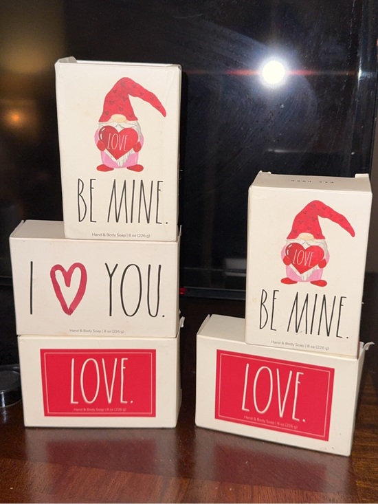 Rae Dunn Other - NWT Rae Dunn scented bath soap bar 8 ounce love/i ❤️ you/be mine Valentine’s Day